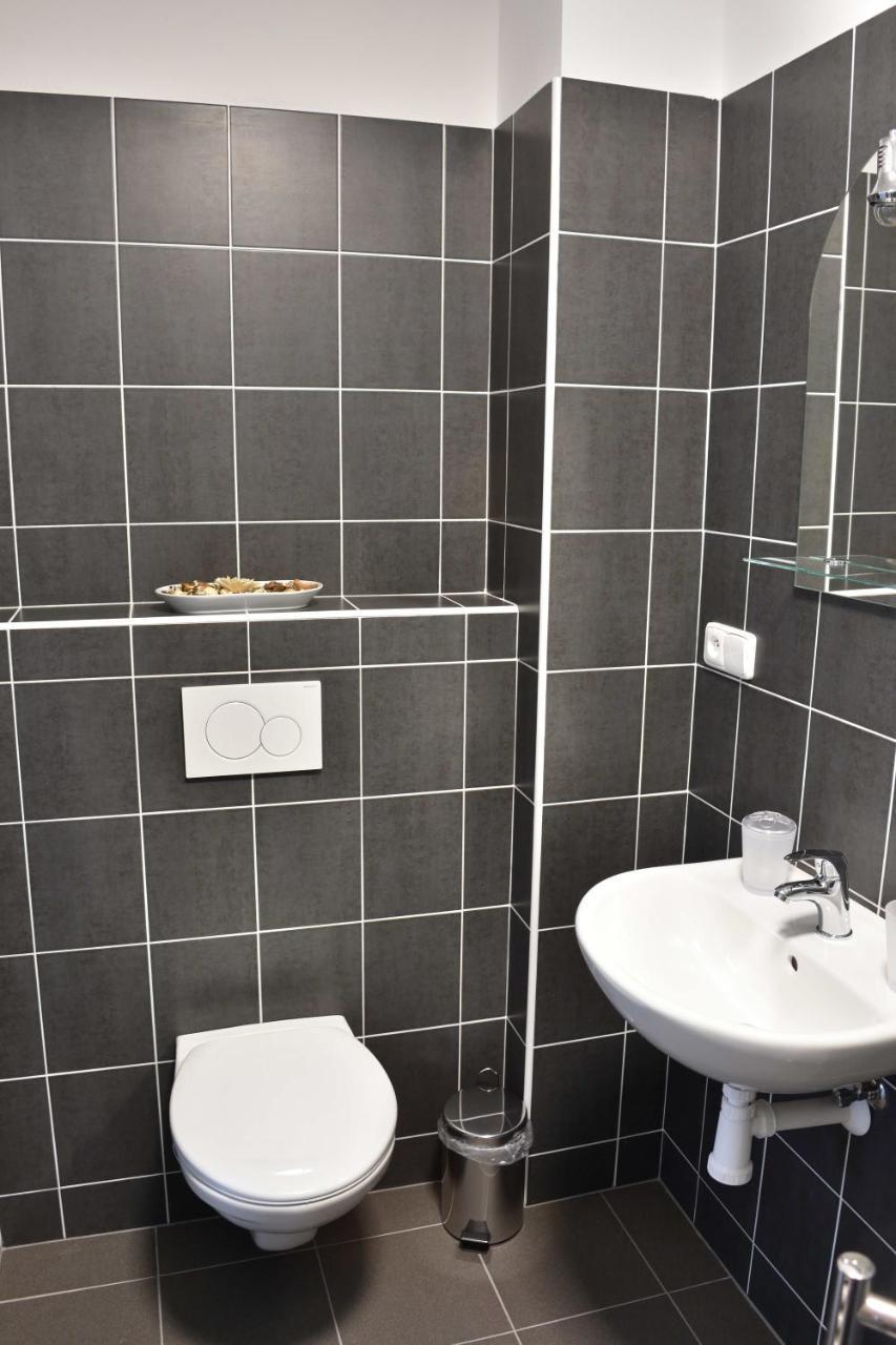 Apartmany U Letiste Pardubice Kültér fotó